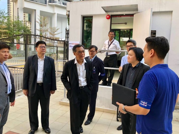 ปธ.กกต.ตรวจเลือกตั้งสิงคโปร์ ขยายเวลาลงคะแนนเลือกล่วงหน้ามาเลเซีย แก้คนรอใช้สิทธิจำนวนมาก