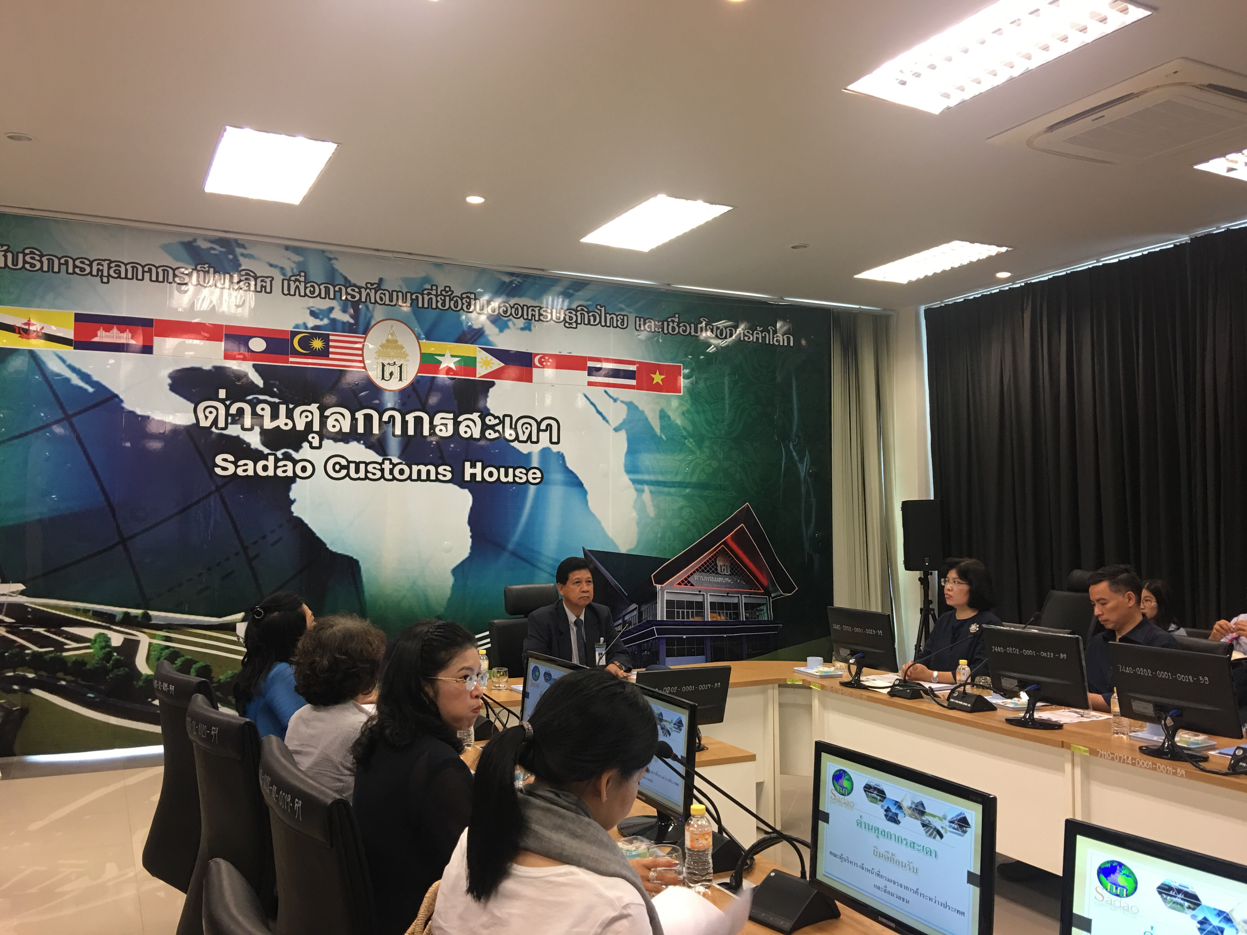 พาณิชย์ นำร่อง ‘ASEAN Single Window’ ลดเวลาทำเอกสารรับรองแหล่งกำเนิดสินค้าเหลือ 3 วัน