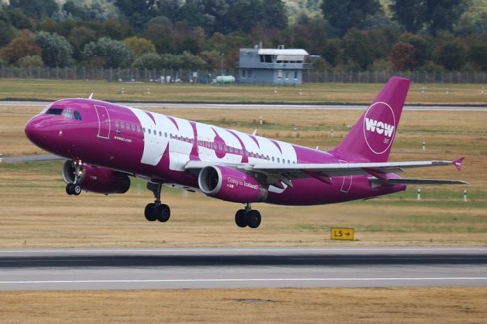 WOW-air-3-700x466