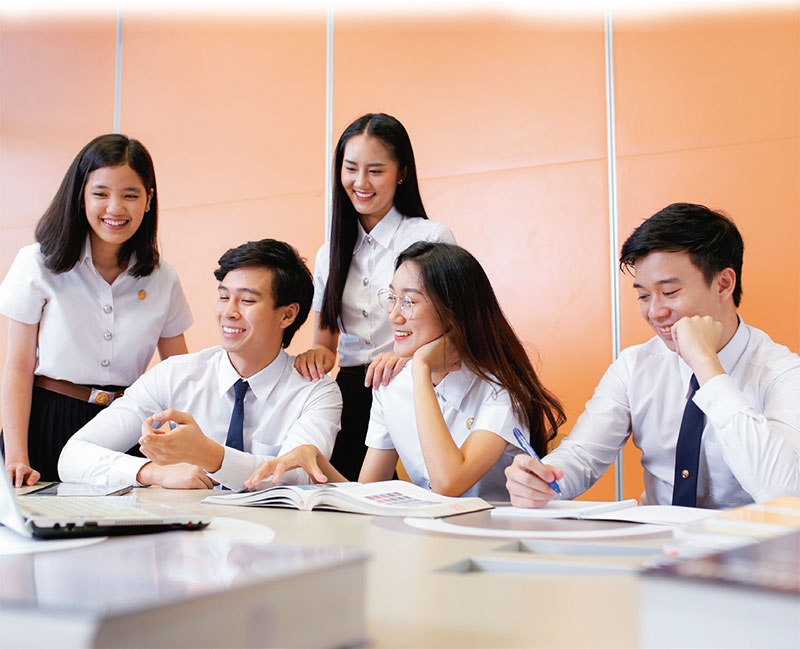 “มธ.” ผนึก “SkillLane” เปิด ป.โทออนไลน์ 100%