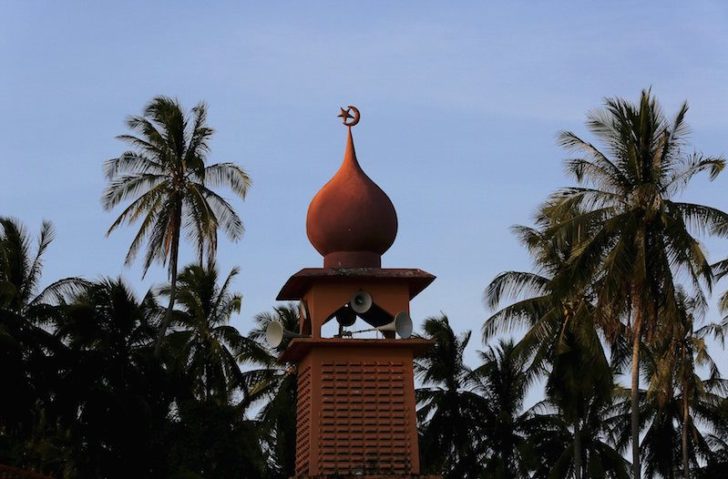 “มาเลย์” สั่งคุก 10 ปี เกรียนคีย์บอร์ด ใช้โซเชียลมีเดียหมิ่นศาสนา