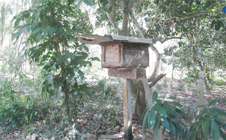 phu04280262p1