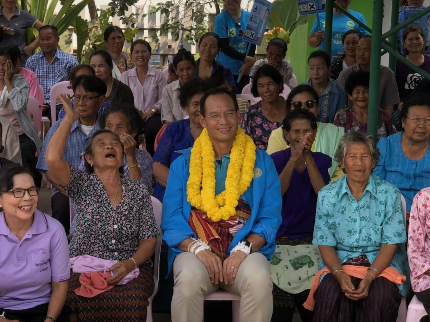จริงดิ ข้าวเกวียนละ 2.5 หมื่น ! “กรณ์” ชู นโยบายแก้จน เกษตรพรีเมี่ยม-กองทุนน้ำ ปลดหนี้ชาวนา