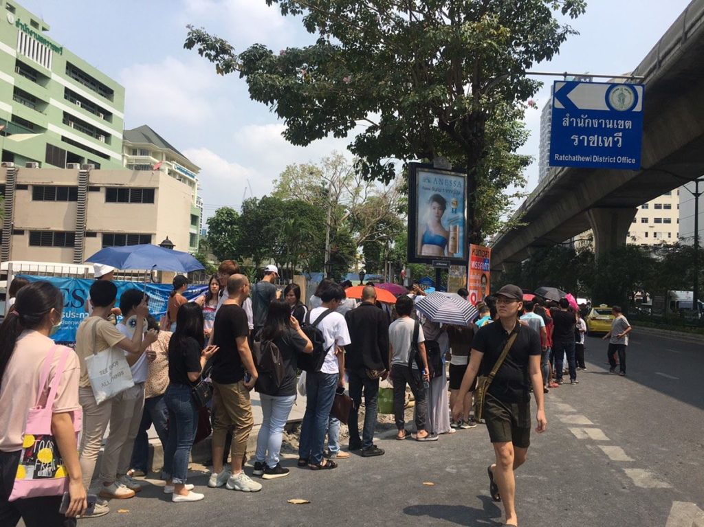 เทศกิจเขตราชเทวีชี้ปชช.ตื่นตัวเลือกตั้งล่วงหน้าปี62 สูงกว่าเลือกตั้งอื่น