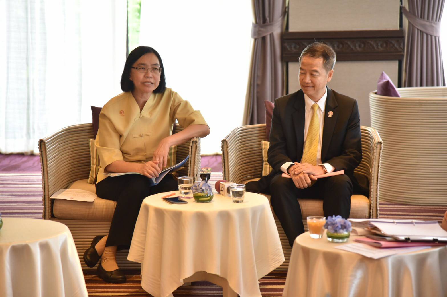 เปิดฉากประชุม AEM Retreat นัดแรกรัฐมนตรีศก.อาเซียนตบเท้าร่วม เดินหน้าหาข้อสรุปความร่วมมือการค้า ก่อนส่งไม้ต่อเวียดนาม