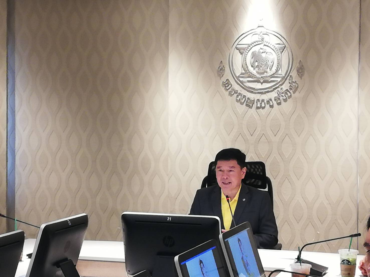 กรมธนารักษ์ขยายเวลาการรับจองเหรียญพระราชพิธีบรมราชาภิเษกถึง 10 พ.ค.ศกนี้