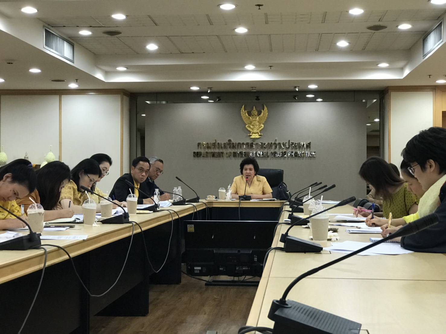 Video Conference สั่ง 7 ทูตพาณิชย์ เร่งหาตลาดรองรับผลไม้ไทยทะลัก สกัดปัญหาราคาตก