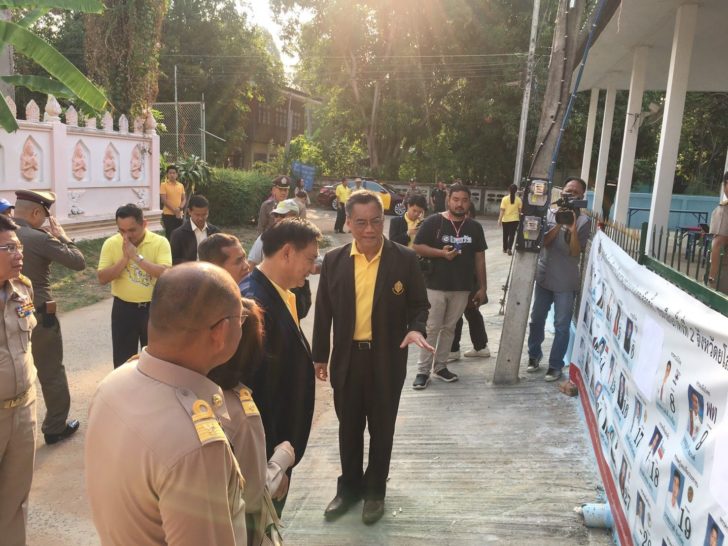 กกต.เดินสายลงพื้นที่ตรวจความเรียบร้อย 6 หน่วย สั่งเลือกตั้งใหม่