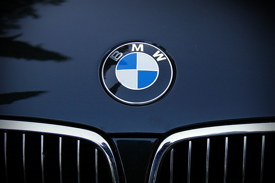 BMW เรียกคืนรถอีก 1.85 แสนคันในสหรัฐ หลังพบปัญหาเครื่องยนต์อาจเกิดไฟลุกไหม้