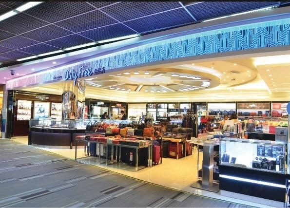image2-3 4 ยักษ์ใหญ่แห่ซื้อซองประมูล “ดิวตี้ฟรี” สนามบินภูมิภาค
