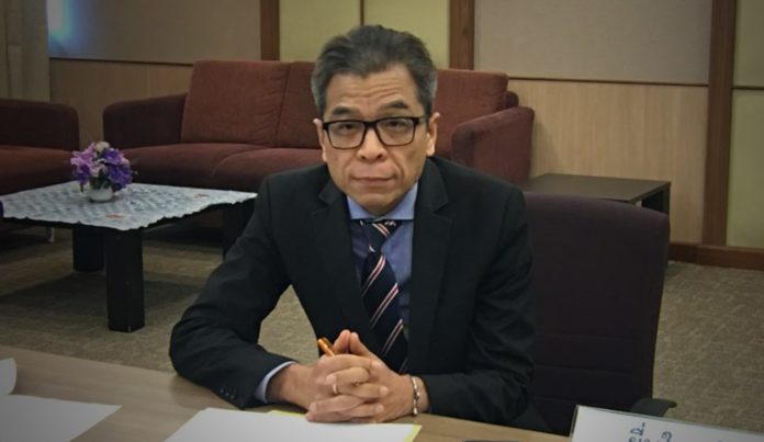 กกต-11-696x403