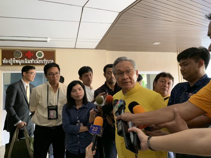 “ดอน” เผย กต.จ่อเชิญทูตถกหลักการ–จรรยาบรรณ ปมสังเกตการณ์ “ธนาธร” ที่สน.ปทุมวัน