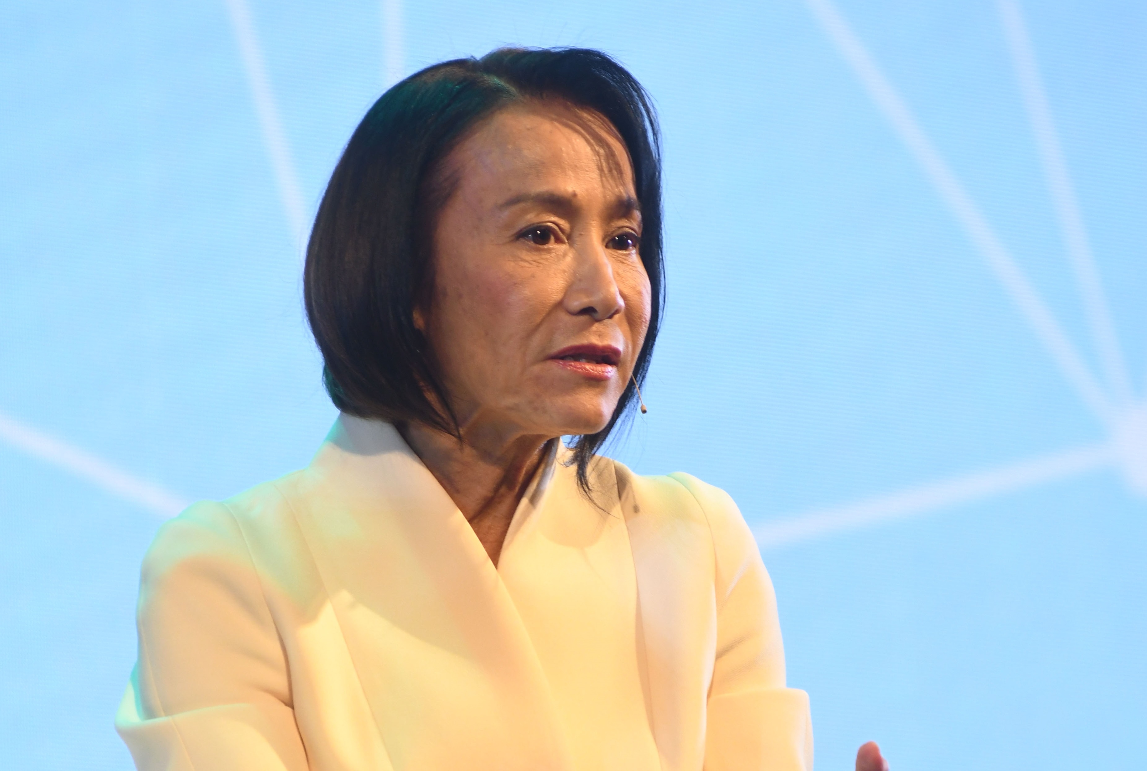 ศุภลักษณ์ อัมพุช ถอดรหัส…วินนิ่งฟอร์มูล่าสู้ดิสรัปต์