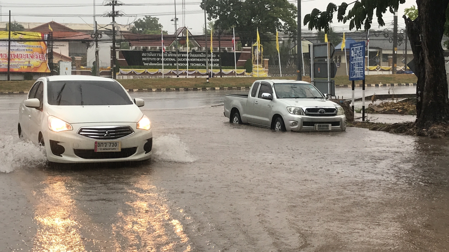 “หนองคาย” ฝนตกหนักระบายนำไม่ทัน ส่งผลดีต่อพืชผลเกษตรกร