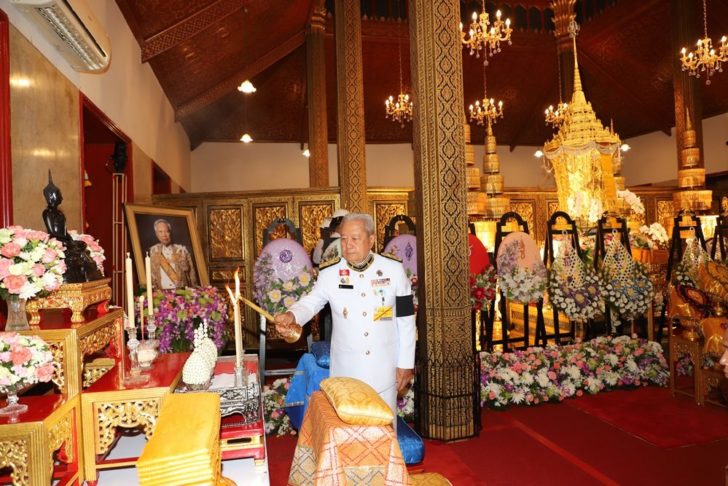 โปรดเกล้าฯ พระพิธีธรรมสวดพระอภิธรรมศพ “ป๋าเปรม” คืนที่ 4 เปิดปชช.เข้ากราบศพได้จนครบ 100 วัน
