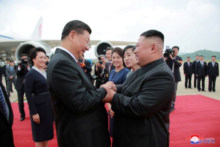 2019-06-21T000000Z_25400462_RC17E1752E00_RTRMADP_3_NORTHKOREA-CHINA-728x485