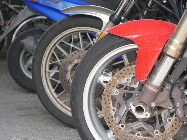 moped-1425699_960_720