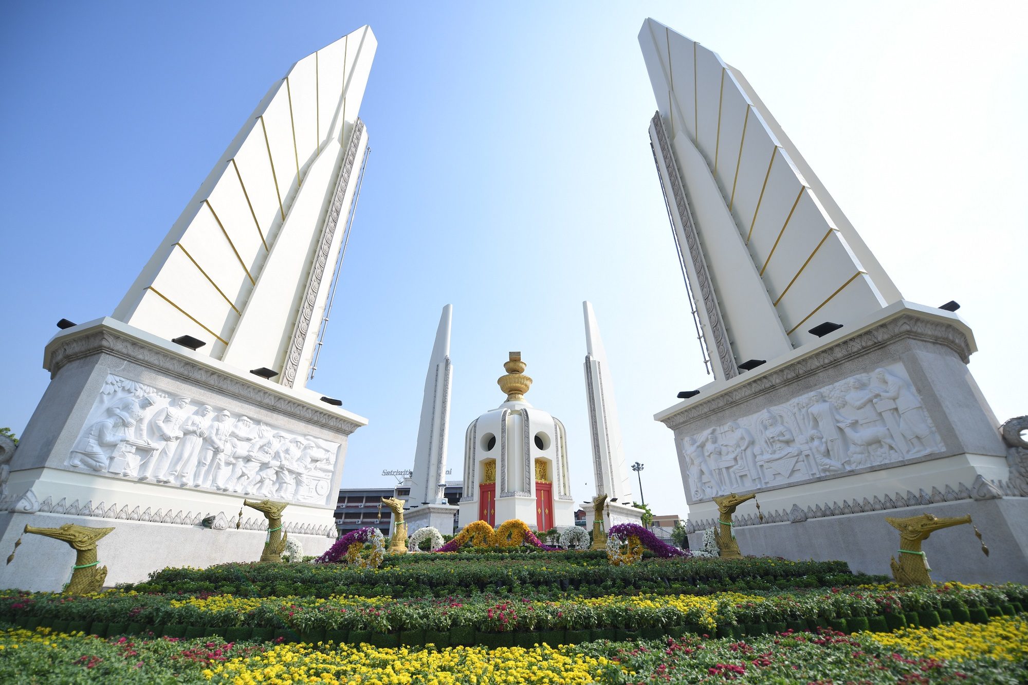 เปิดไทม์ไลน์แก้รัฐธรรมนูญ 15 เดือน ตั้ง ส.ส.ร. สูตรอำนาจพิเศษ
