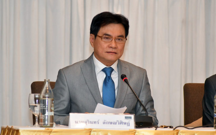 137 “จุรินทร์” จี้ “พาณิชย์” ระบายลองกองใต้ล้นตลาด สั่ง “ปลัดพาณิชย์” จัดเวทีฟื้นการค้าชายแดนไทย-มาเลย์ เพิ่มมูลค่าการค้า-ดันส่งออก