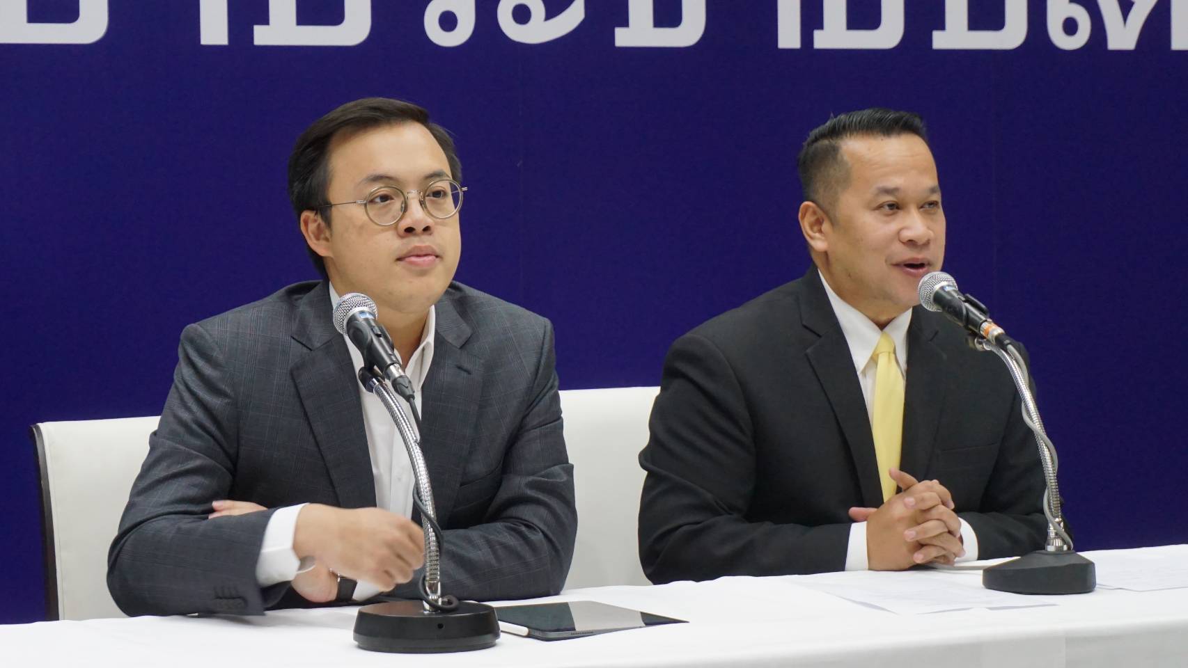 เพื่อไทยกระชับอำนาจใหม่ “หญิงหน่อย” ขนลูกทีมลงทุ่งกุลาร้องไห้ สำรวจภัยแล้ง