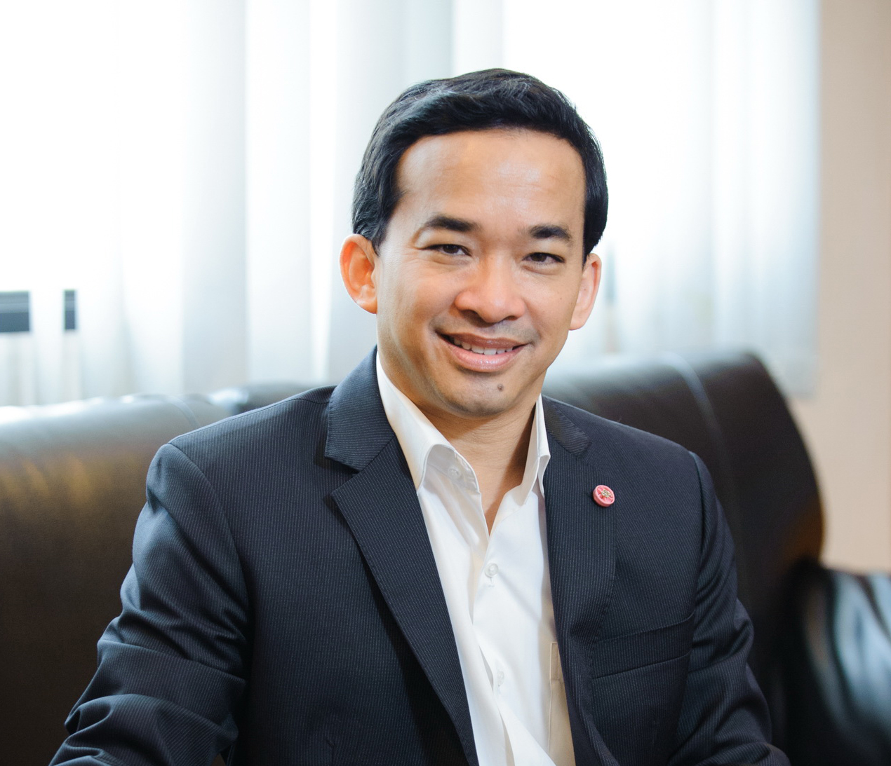 สวิจักร์ โลจายะ ผลตอบรับคอนโดโพลิแทน รีฟ ริมน้ำไม่พอต้อง “ติดเจ้าพระยา” ด้วย