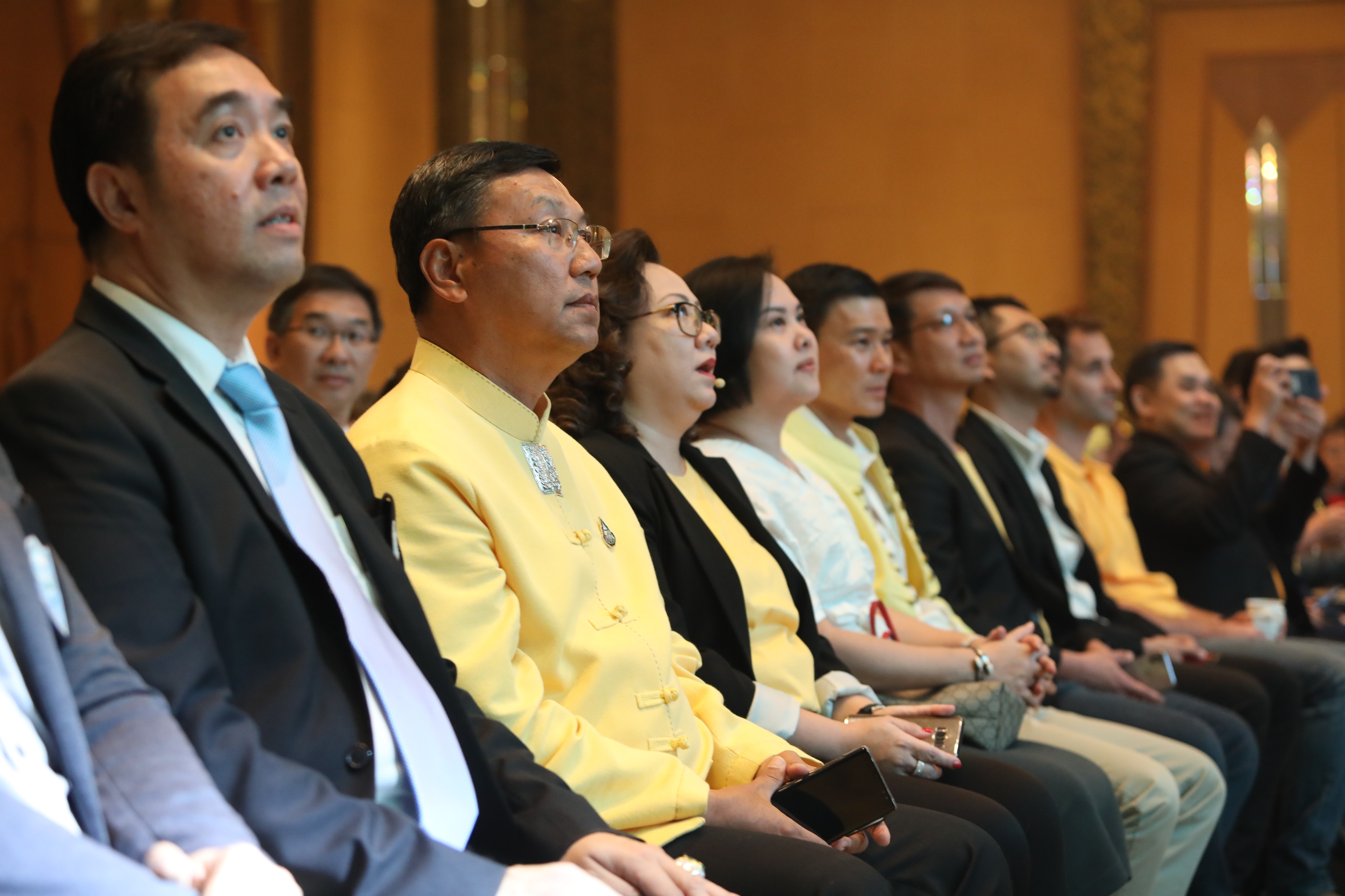 เปิด AIS Academy “เชียงใหม่” ผู้ว่าย้ำพัฒนาสังคมคู่เทคโนโลยีหนุนเติบโตยั่งยืน