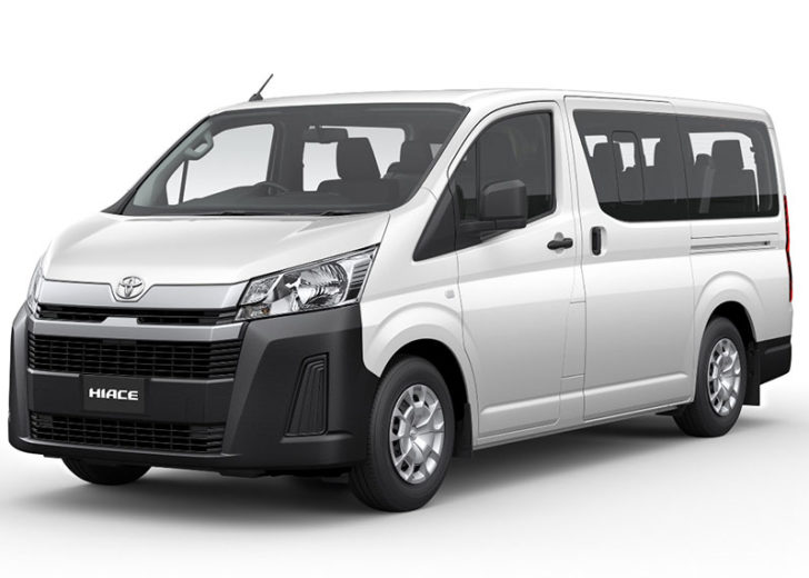 car02040762p1 โตโยต้า “คอมมิวเตอร์” รถตู้หน้ายาว