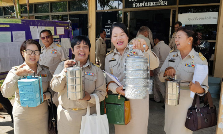 รณรงค์ใช้ปิ่นโต รัฐบาลชวนประชาชน “หิ้วปิ่นโตเข้าวัด” ลดใช้ถุงพลาสติก-กล่องโฟม