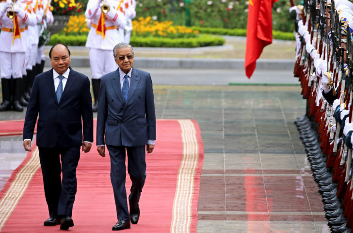 Malaysia's Prime Minister Mahathir Mohamad meets his Vietnamese counterpart Nguyen Xuan Phuc in Hanoi