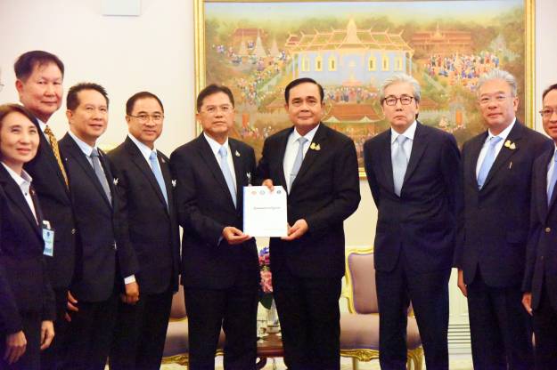 261590 กกร.ยื่นสมุดปกขาว “บิ๊กตู่” 6 ข้อ รัฐร่วมเอกชน