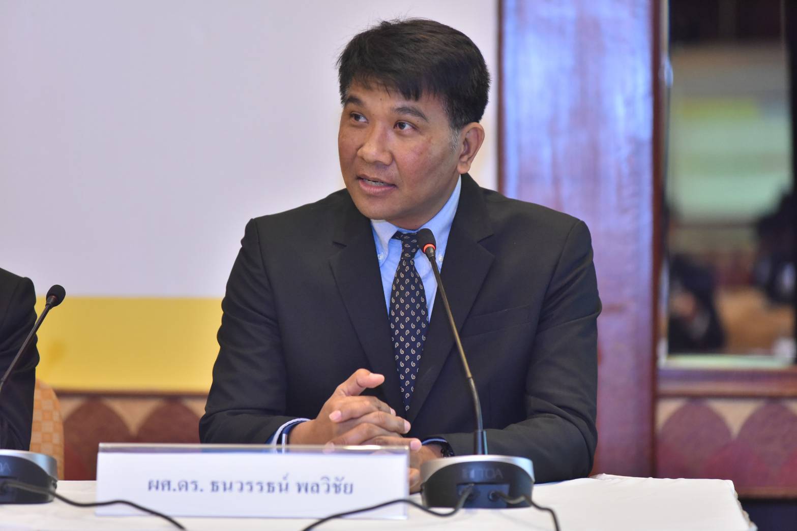 “หอการค้า” แนะรัฐอัดฉีดเงิน 2-3 แสนล้านบาท ดันจีดีพีโต 3-3.2%
