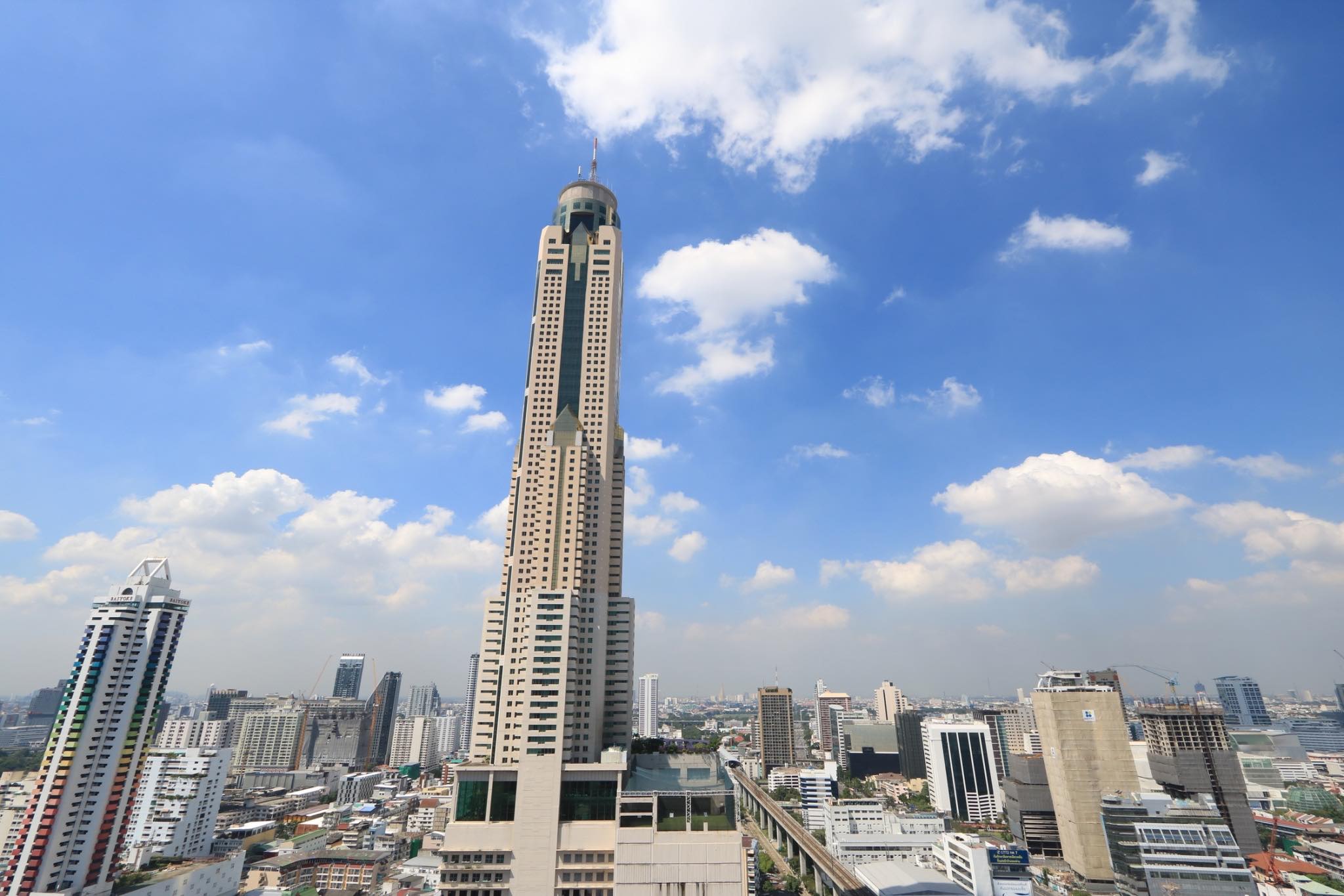 Бангкок скай отель. Башня Байок Скай. Байок Скай отель Бангкок. Башня Байок Скай 2 Бангкок. Байок Скай Бангкок смотровая.