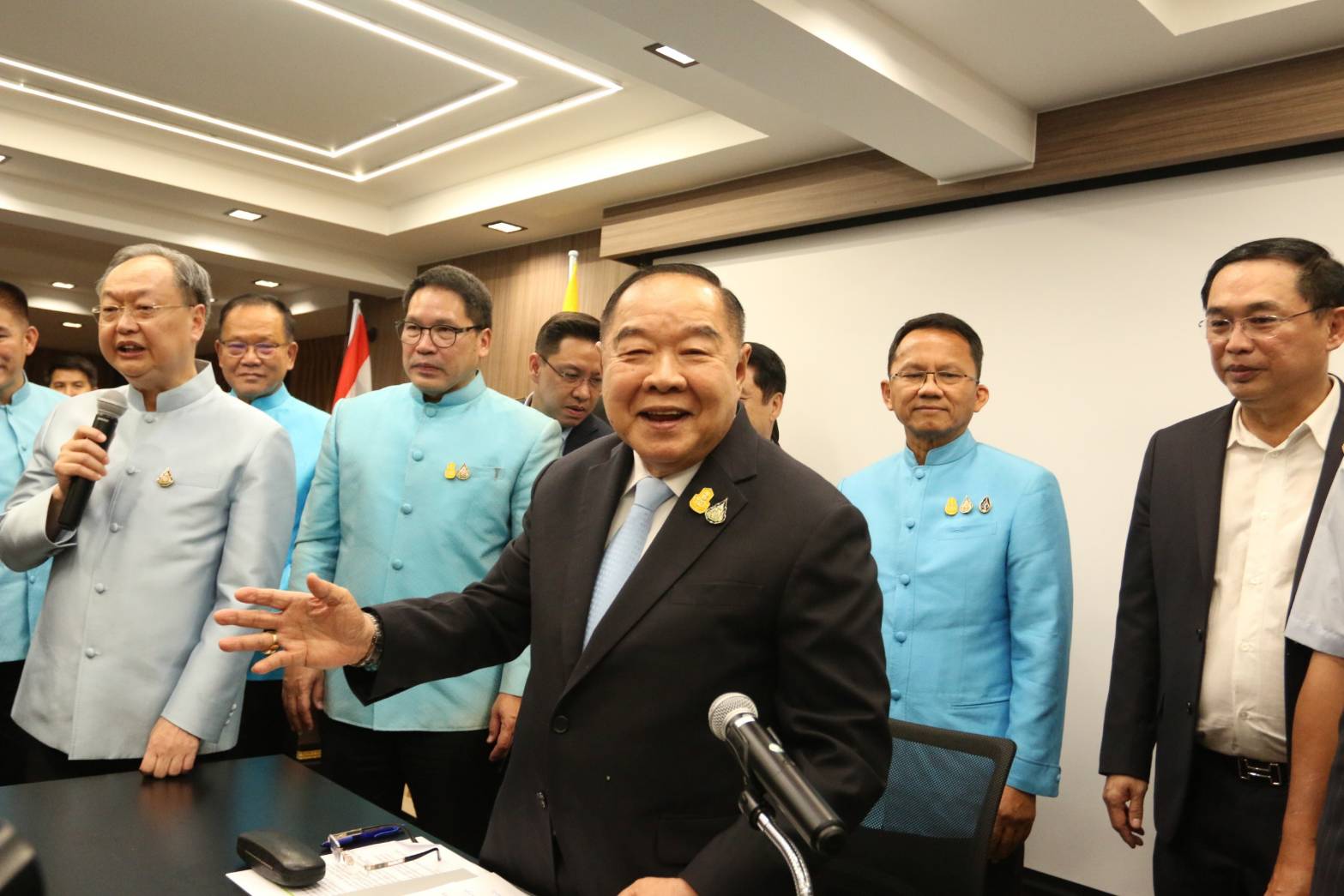 “บิ๊กป้อม” ดุลอำนาจใหญ่พลังประชารัฐ โหวต 10 ครั้ง (ต้อง) ชนะ 10 ครั้ง