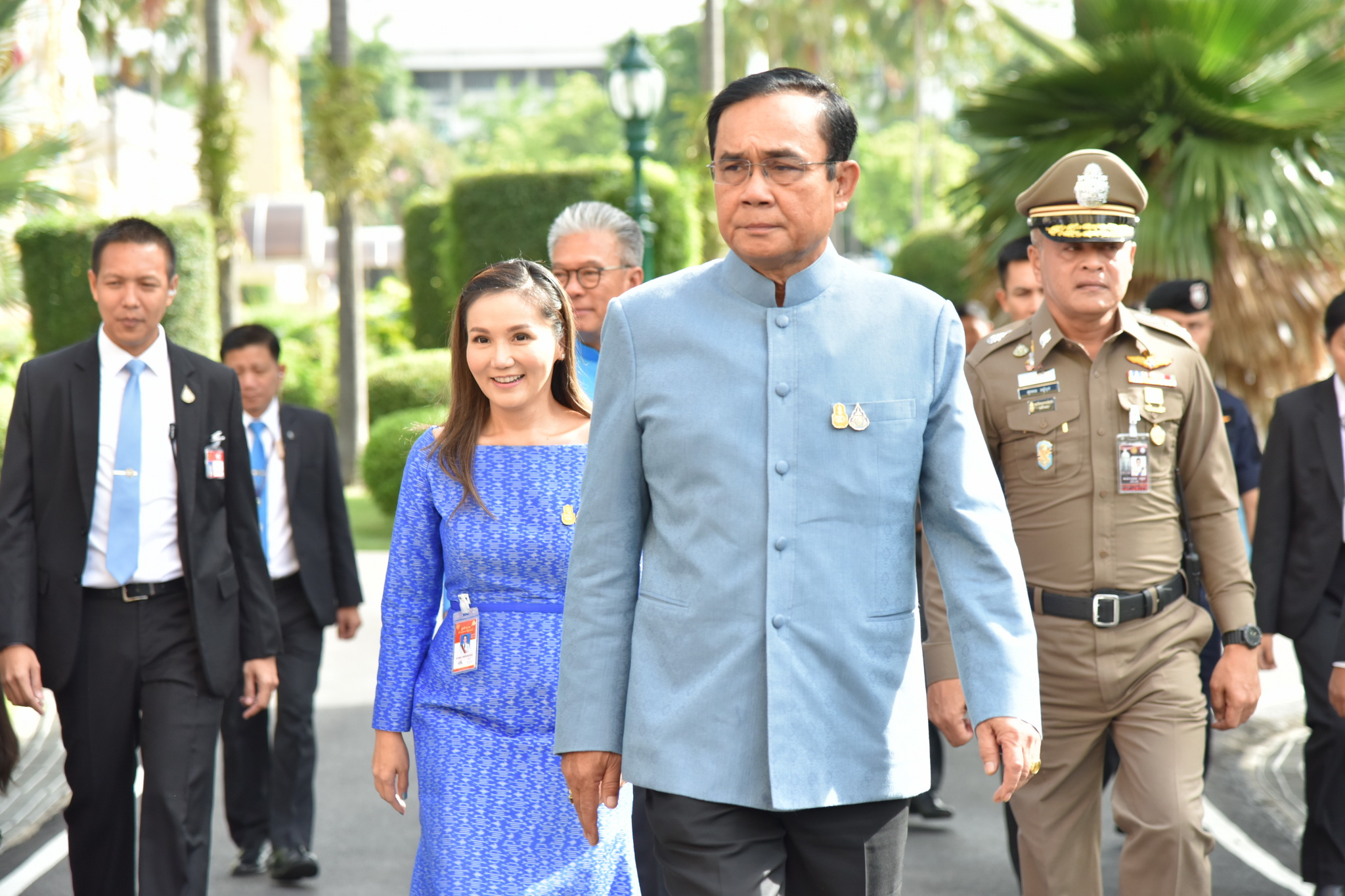 “ข้าวเหนียวแพง” ถึงหู “ประยุทธ์” สั่งเฉียบขาดห้ามกักตุน