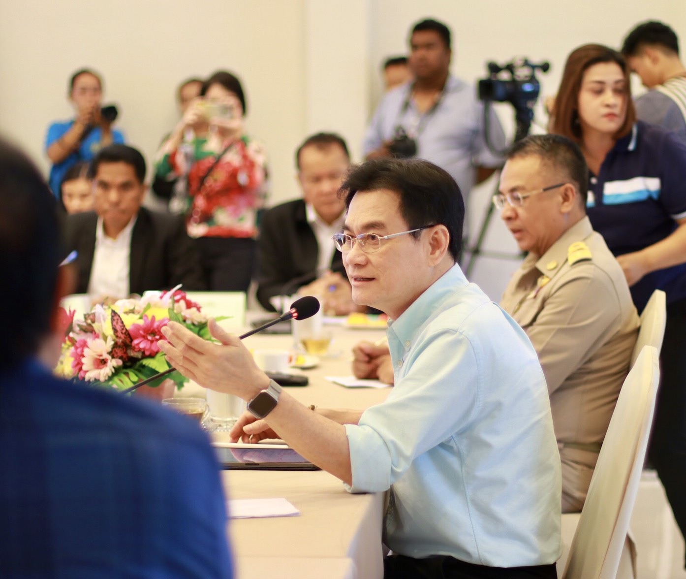 ‘จุรินทร์’ รุกถกผู้ประกอบการโรงงานสกัดน้ำมันปาล์ม ระดมกำลังแก้ราคาปาล์ม ทุกมาตรการพร้อมเข้า ครม. 27 ส.ค.นี้