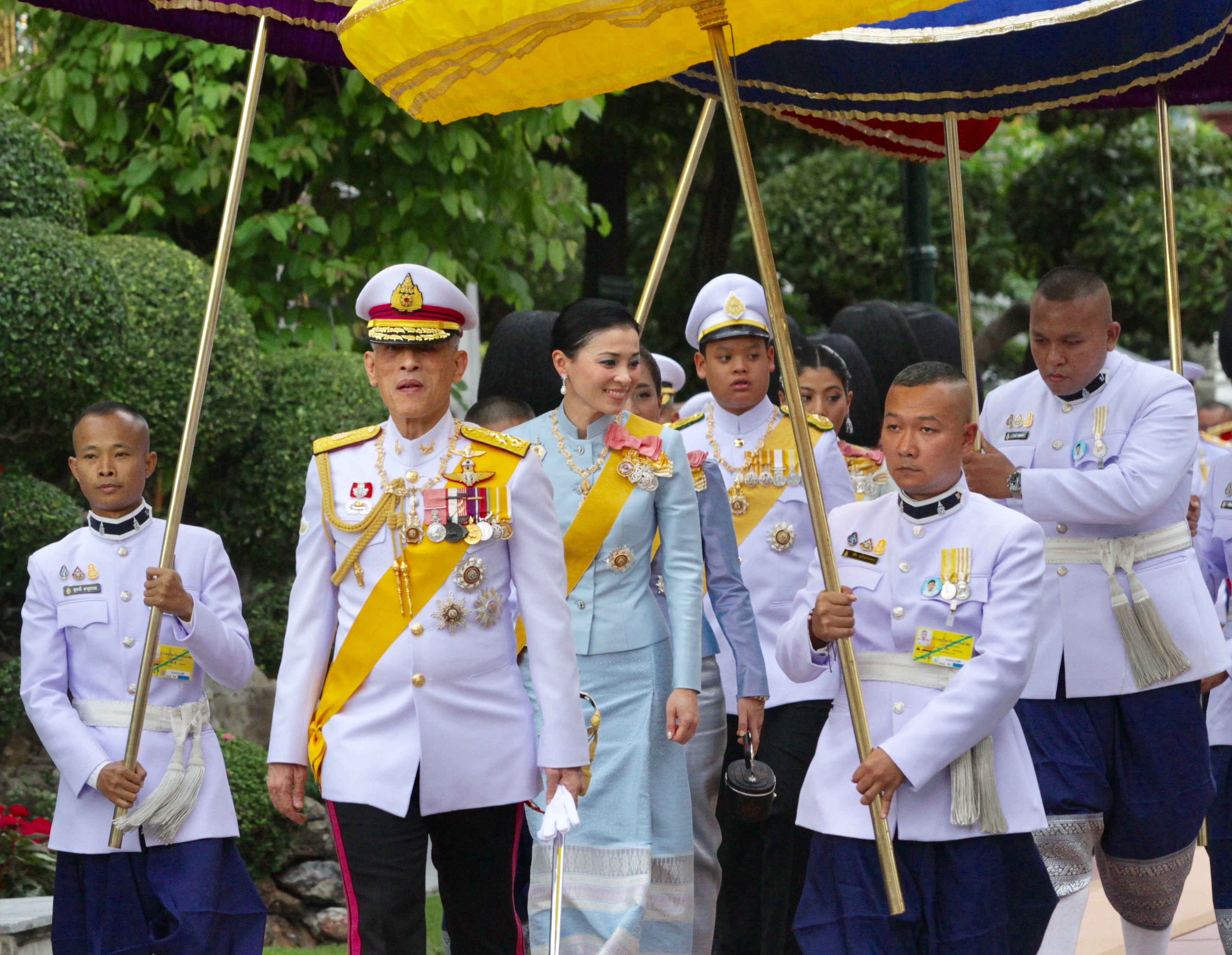 ในหลวง-พระราชินี ทรงบำเพ็ญพระราชกุศลวันเฉลิมพระชนมพรรษา ‘พระพันปีหลวง’ (ภาพชุด)