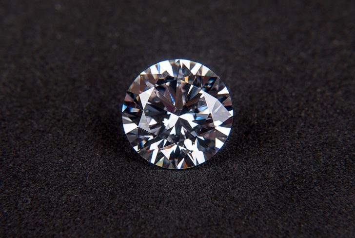 diamond-123338_960_720