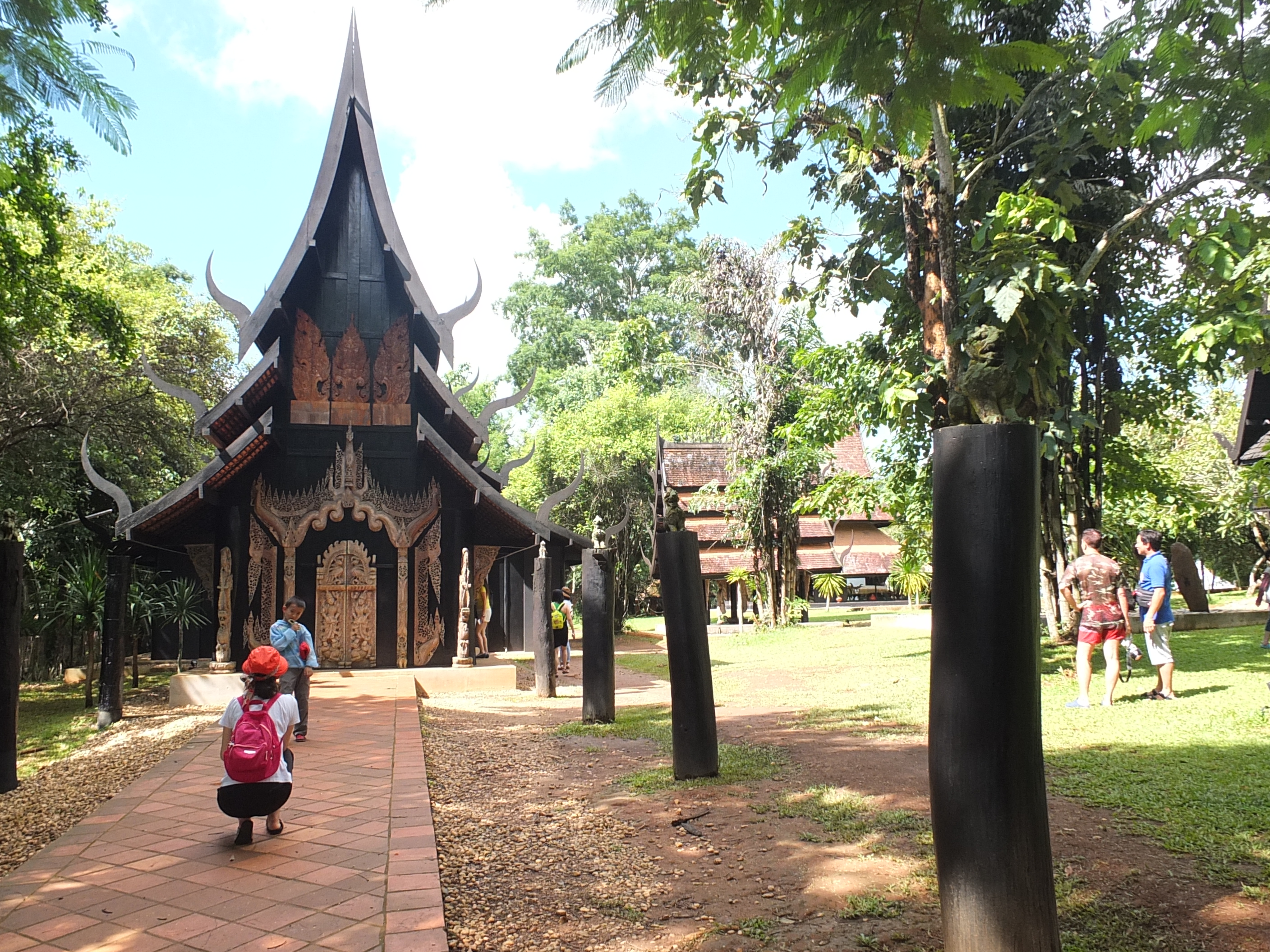 “อ.เฉลิมชัย” ทุ่มงบ 30 ล. สร้างหอศิลป์รับอาร์ต เบียนนาเล่ ปี’65