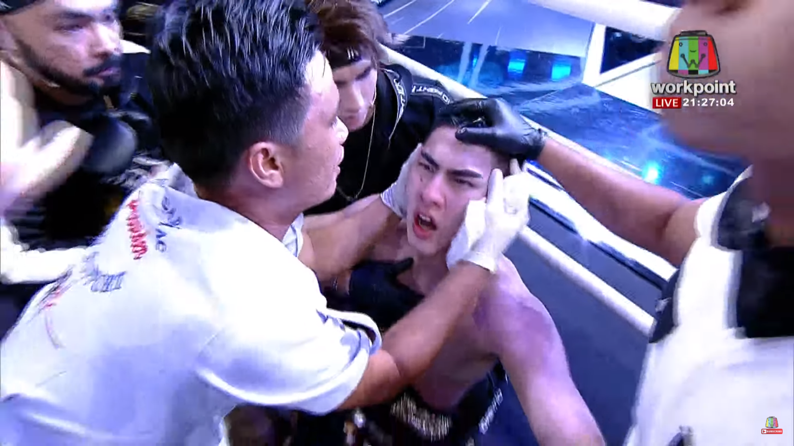 สรุปดราม่า ‘เจ้าขุน’ 10Fight10 ชูนิ้วกลาง-แย่งไมค์-แพ้แต่ได้เข็มขัด