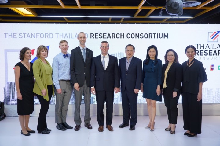70994850_1367696103388365_6167605249310720000_n AP-AIS-Kbank ทุ่ม 100 ล้าน ผุด “The Stanford Thailand Research Consortium” กระตุ้นวิจัยไทยให้ทันโลก