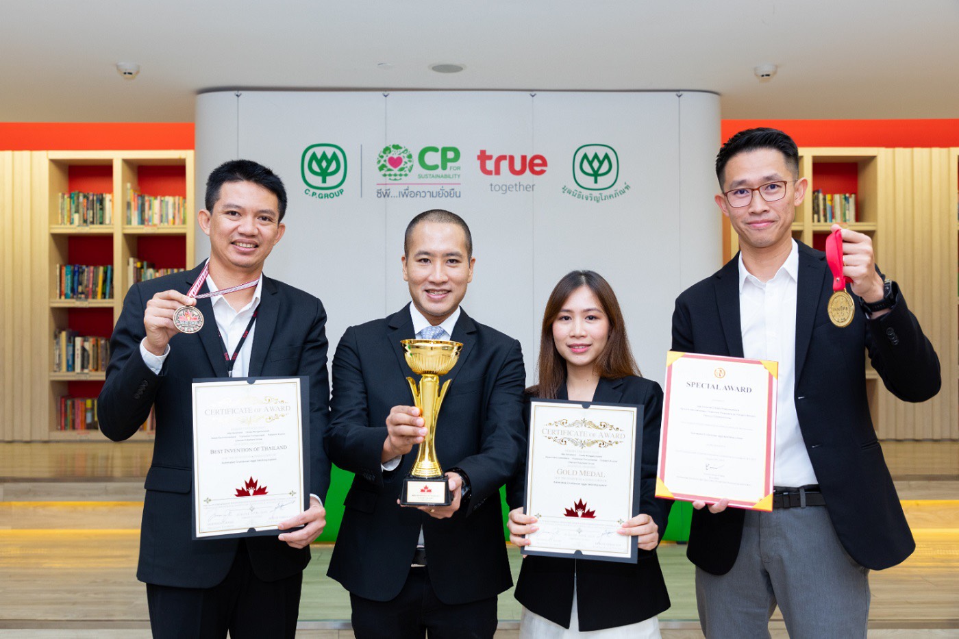 ธนาคารสัตว์น้ำระบบอัตโนมัติ “เครือซีพี” กวาด 3 รางวัลจากเวที iCAN 2019 ที่เมืองโตรอนโต ประเทศแคนาดา
