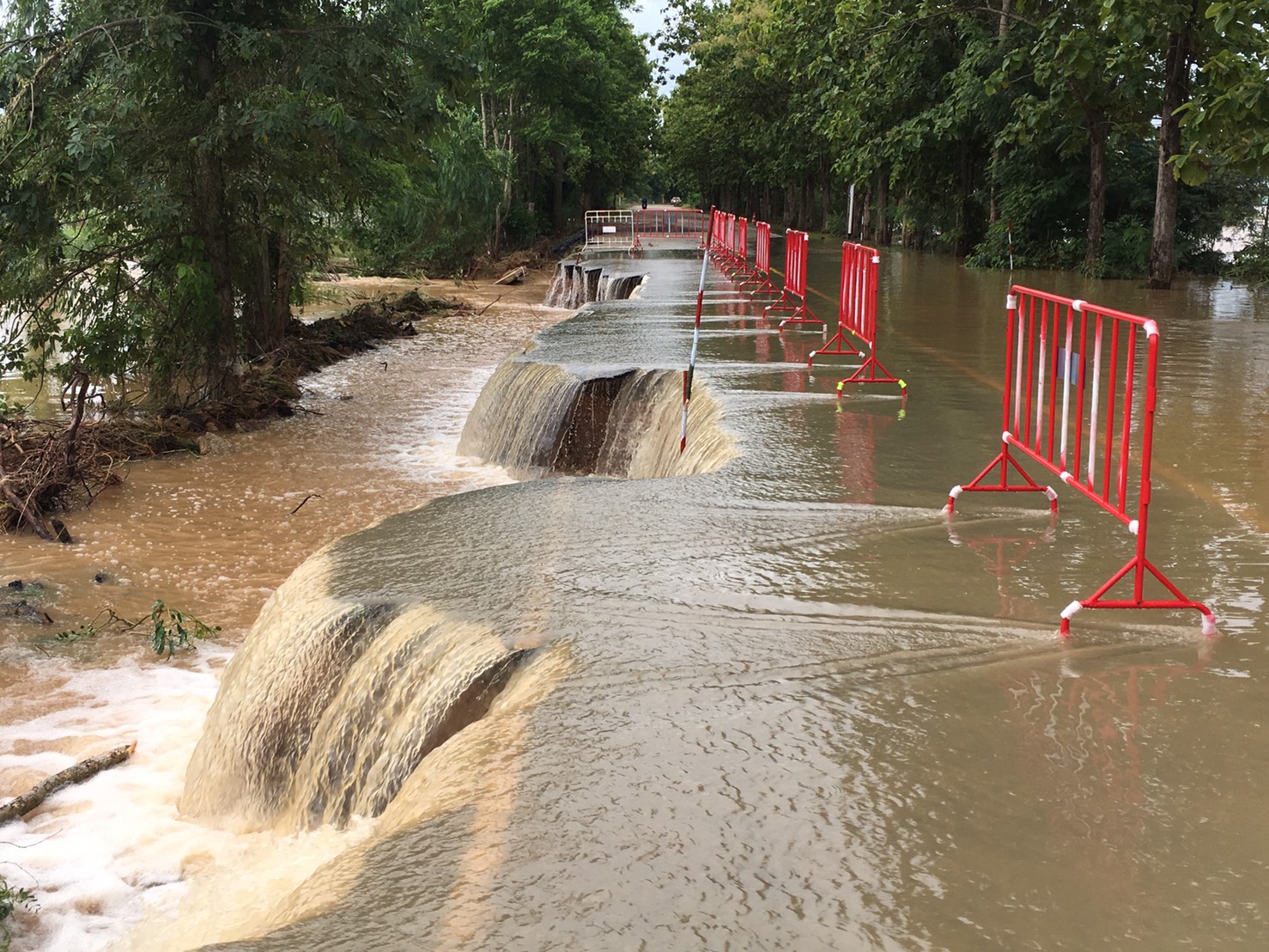 อัพเดต! น้ำท่วมภาคเหนือ-อีสาน ถนนสายไหนผ่านได้-ไม่ได้