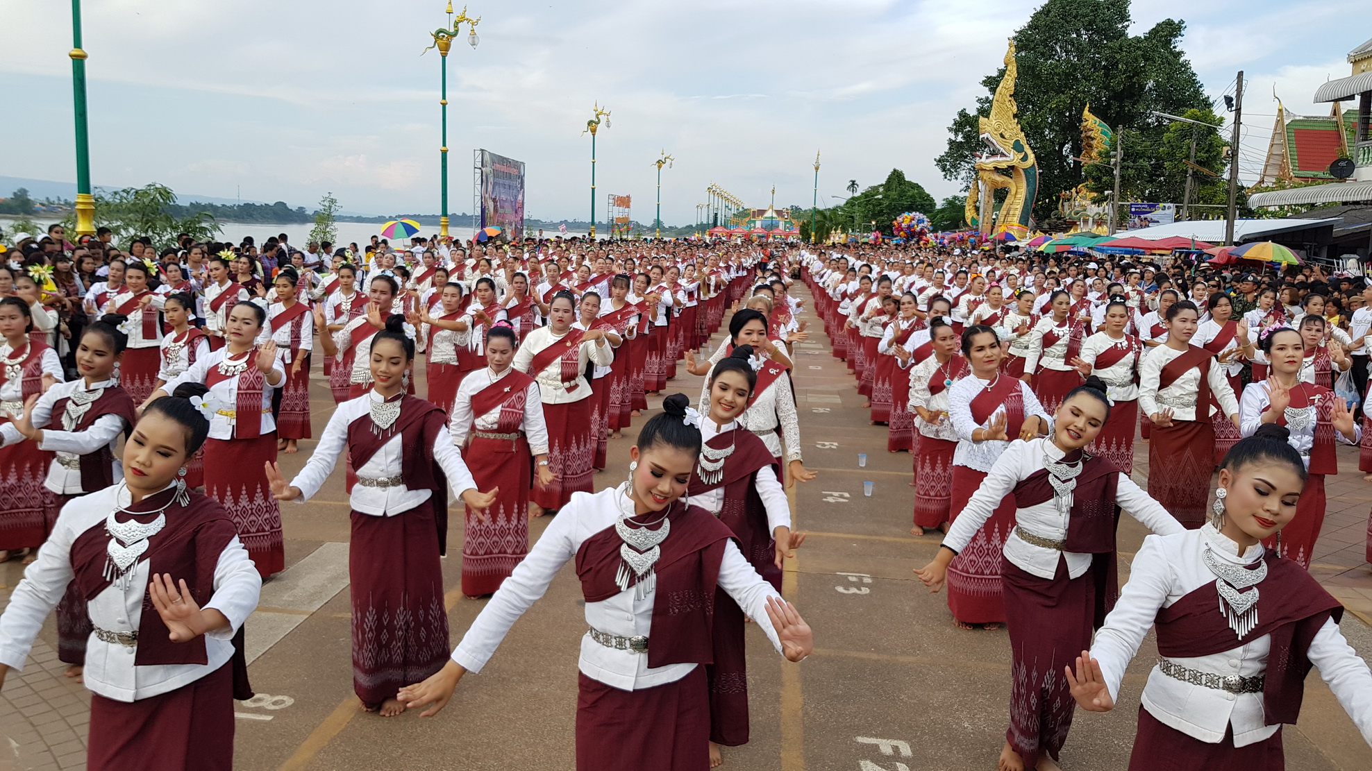5 อำเภอเมืองหนองคายจัดใหญ่ “บุญบั้งไฟพญานาคโลก”  10–21 ต.ค. นี้
