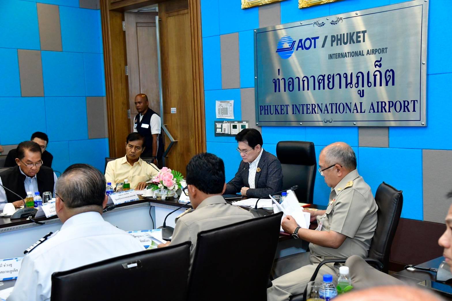 “ถาวร” ควง “จุรินทร์” ล่องใต้ดูจุดก่อสร้าง “สนามบินพังงา” ลดแออัดภูเก็ต
