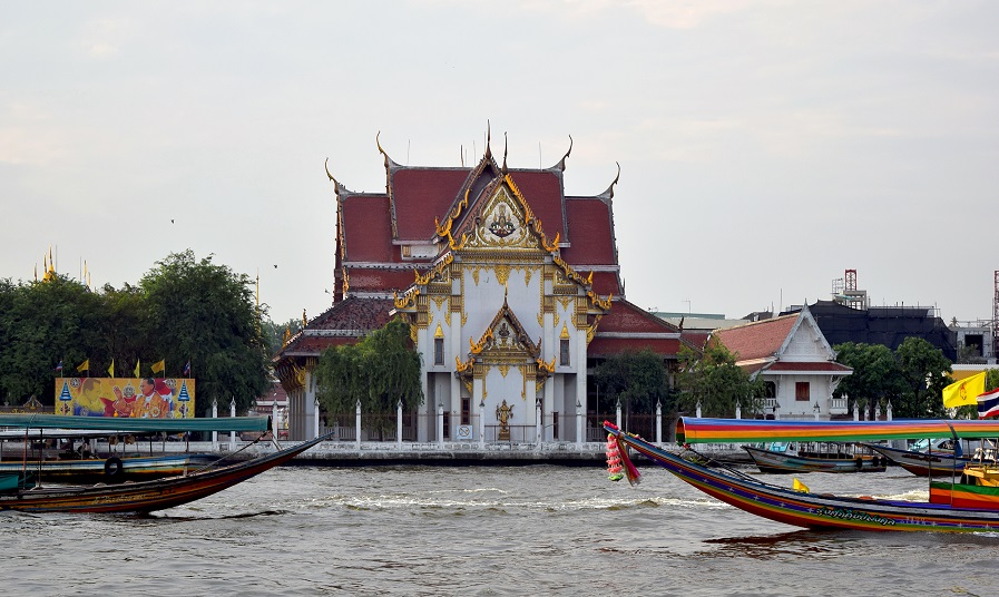 17 ตุลาคม กรมเจ้าท่าประกาศงดเดินเรือในแม่น้ำเจ้าพระยา เพื่อซ้อมใหญ่ขบวนพยุหยาตราทางชลมารค  