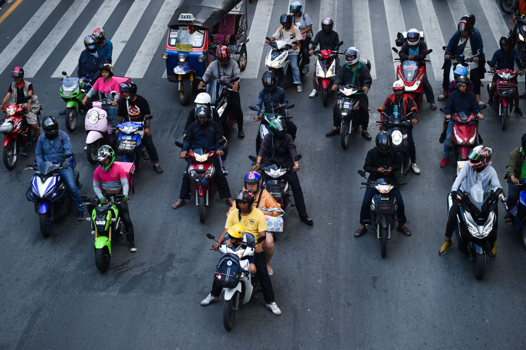 สรรพสามิตคาดโกยรายได้เพิ่ม 700 ล้านบาท/ปี เริ่มเก็บภาษีมอเตอร์ไซค์ตามปริมาณปล่อย Co2 ดีเดย์ 1 ม.ค.63
