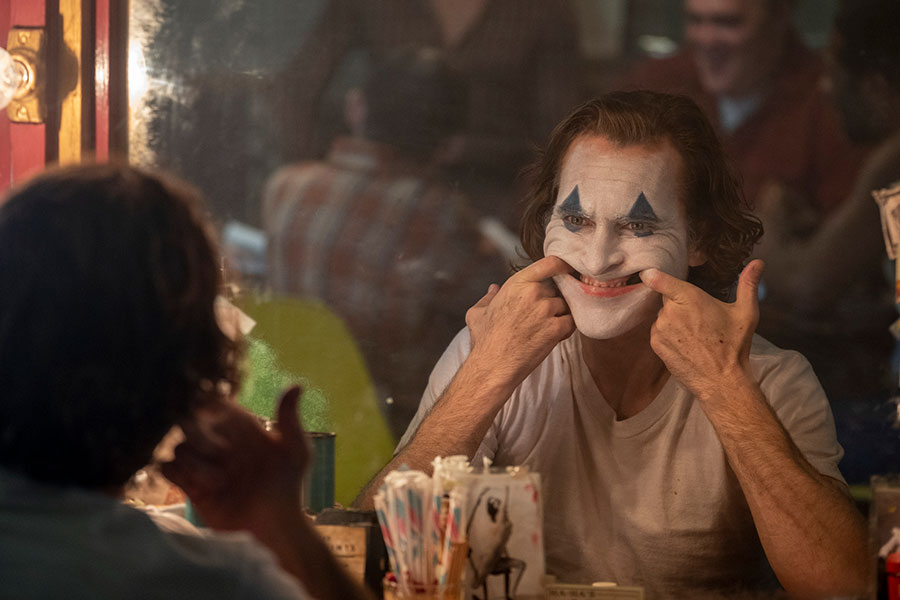 JOKER หนังที่ทำให้เข้าใจ และเห็นใจวายร้าย (จนเกินไป)
