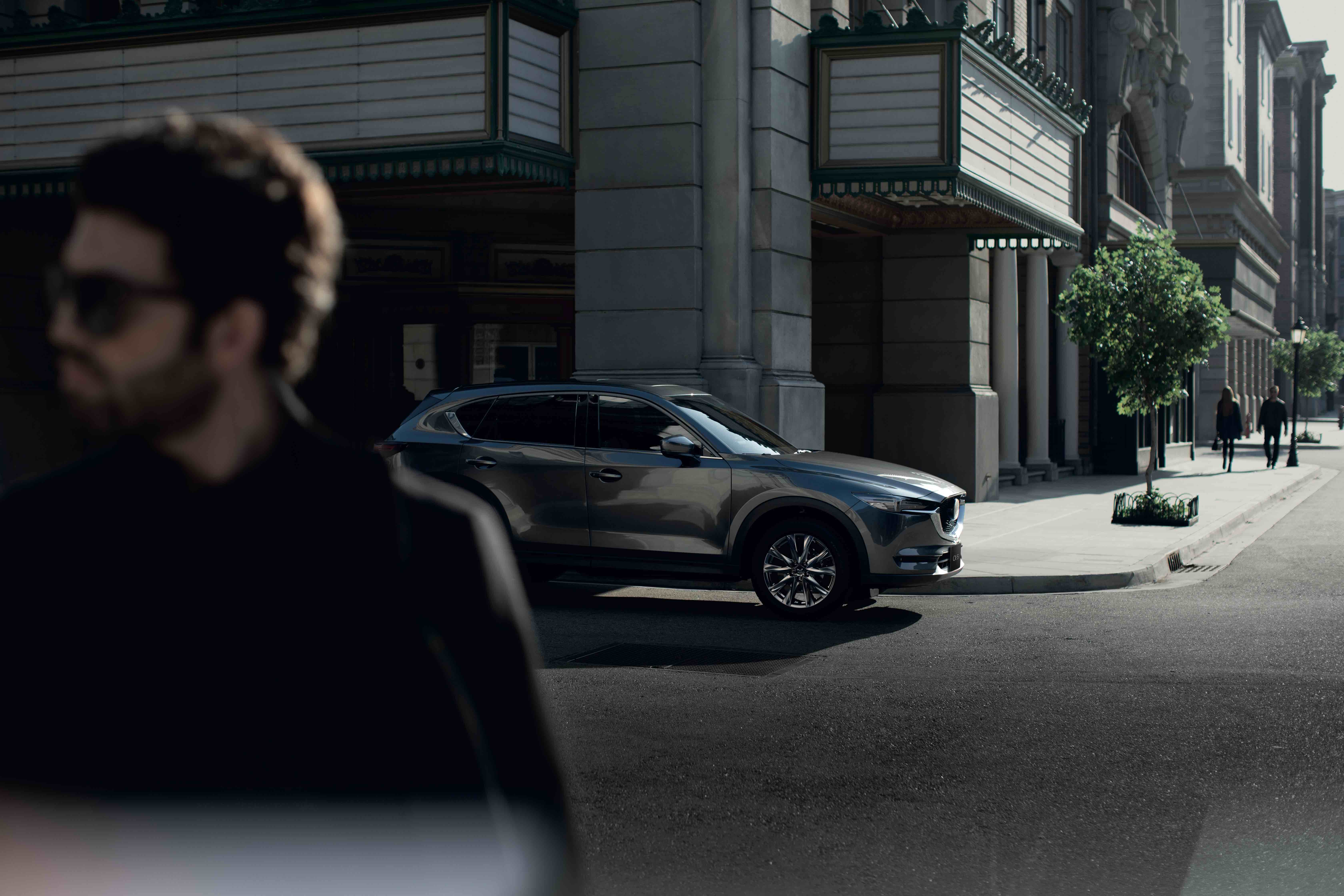 มาสด้า CX-5 ใหม่ 2.5 ลิตรเทอร์โบ ออปชั่นทะลัก เพิ่มระยะรับประกัน ขยับราคาแค่หมื่นบาท