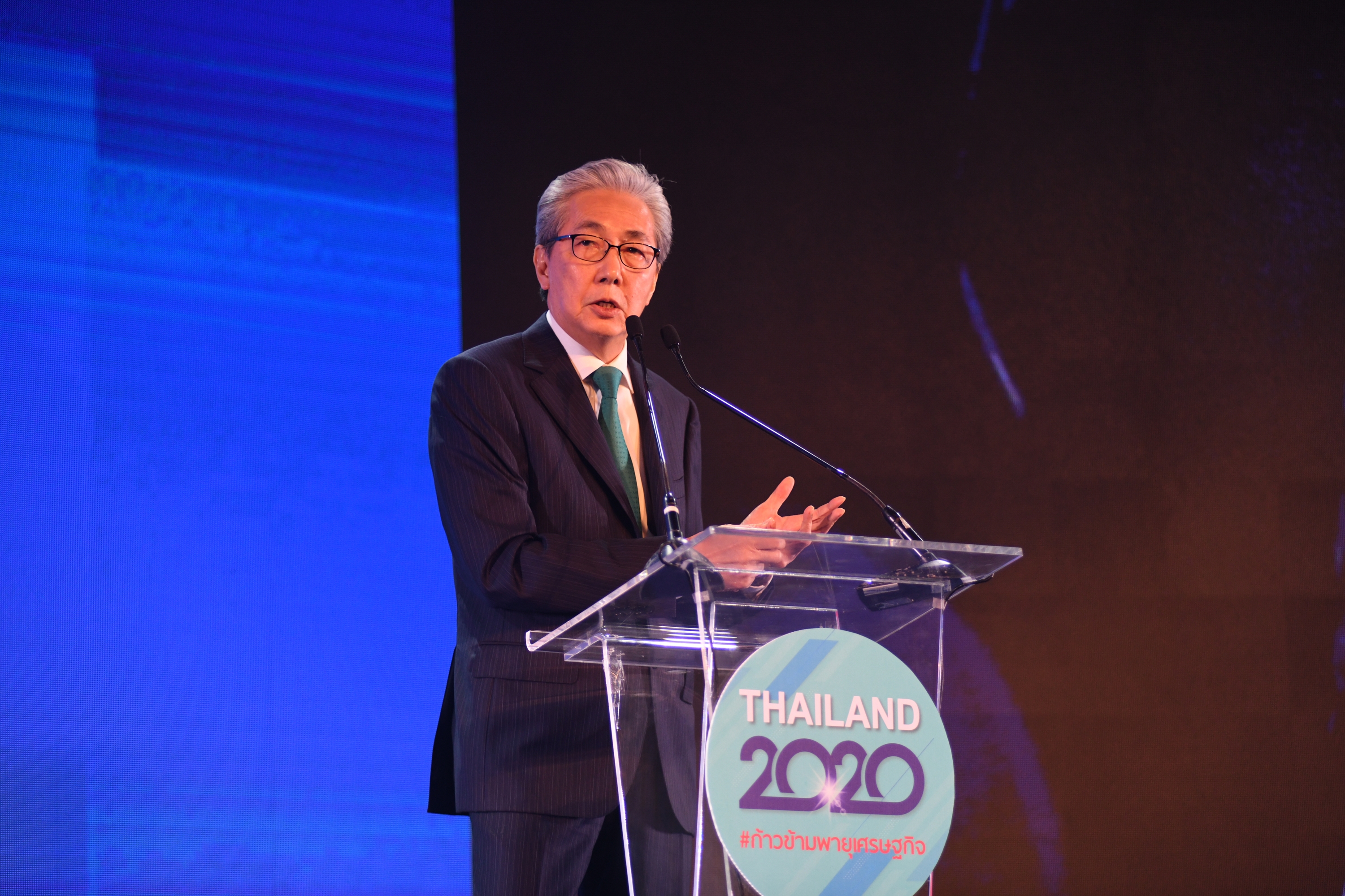 Thailand 2020 ฝ่าพายุ ศก. ขี่ Geo-politics ธุรกิจไทยเชื่อมโลก