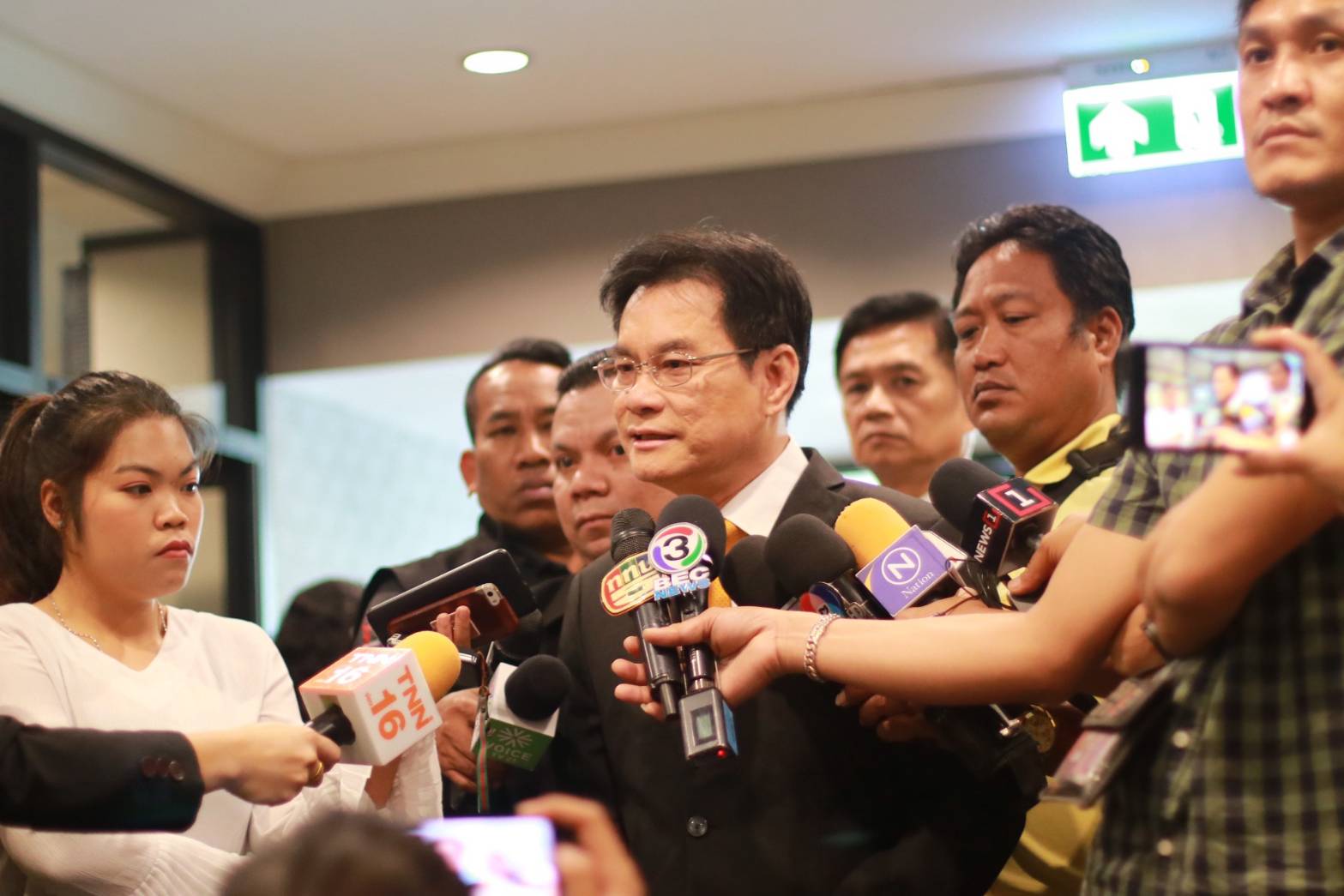 จุรินทร์ ถกสามฝ่าย ปั่นผลงานแก้หนี้เกษตรกร